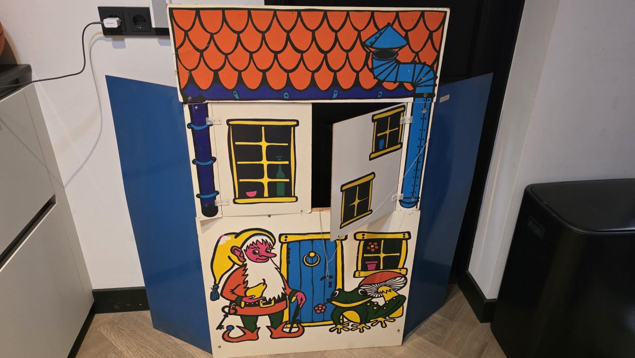Retro Vintage poppenkast jaren 70