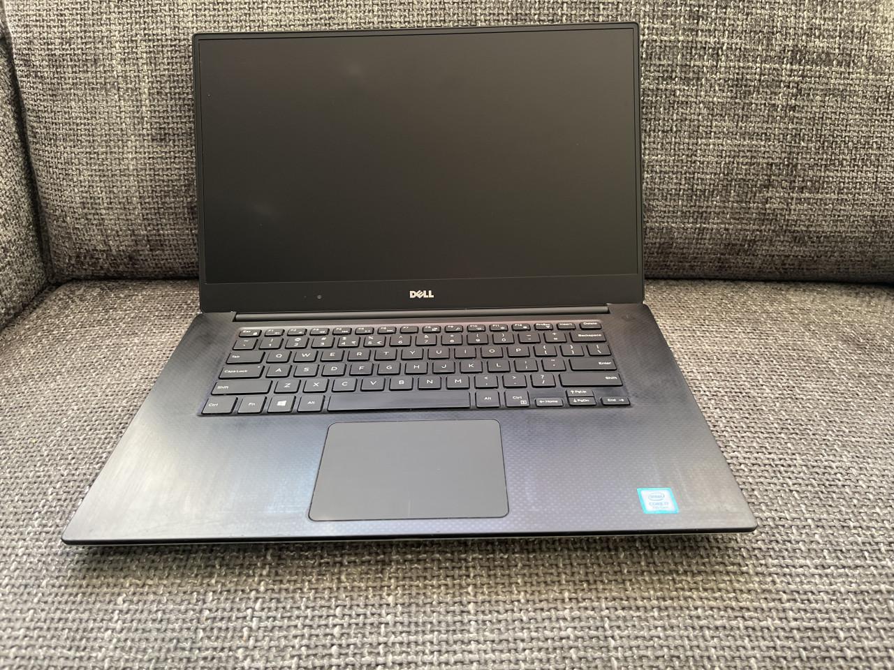 Dell XPS 15 9560 – 1TB SSD – 32GB RAM – Intel I7