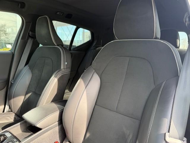 Volvo XC40 1.5 t4 recharge r-design l panoramadak l memory l led l harman k