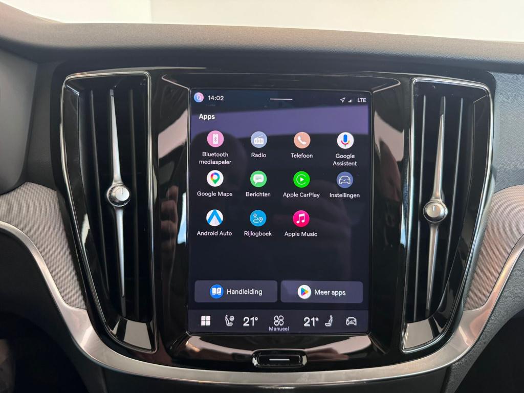 Volvo V60 2.0 t6 recharge awd inscription expression