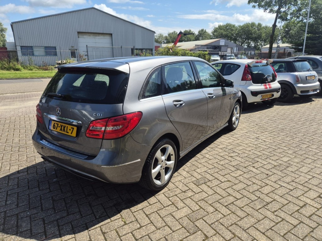 Mercedes-Benz B-Klasse 180 cdi ambition