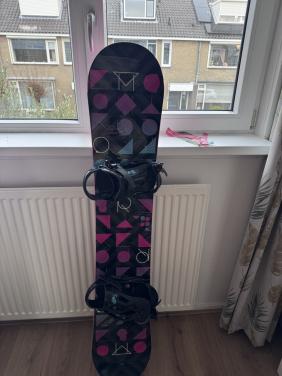 Snowboard inclusief bindingen en tas