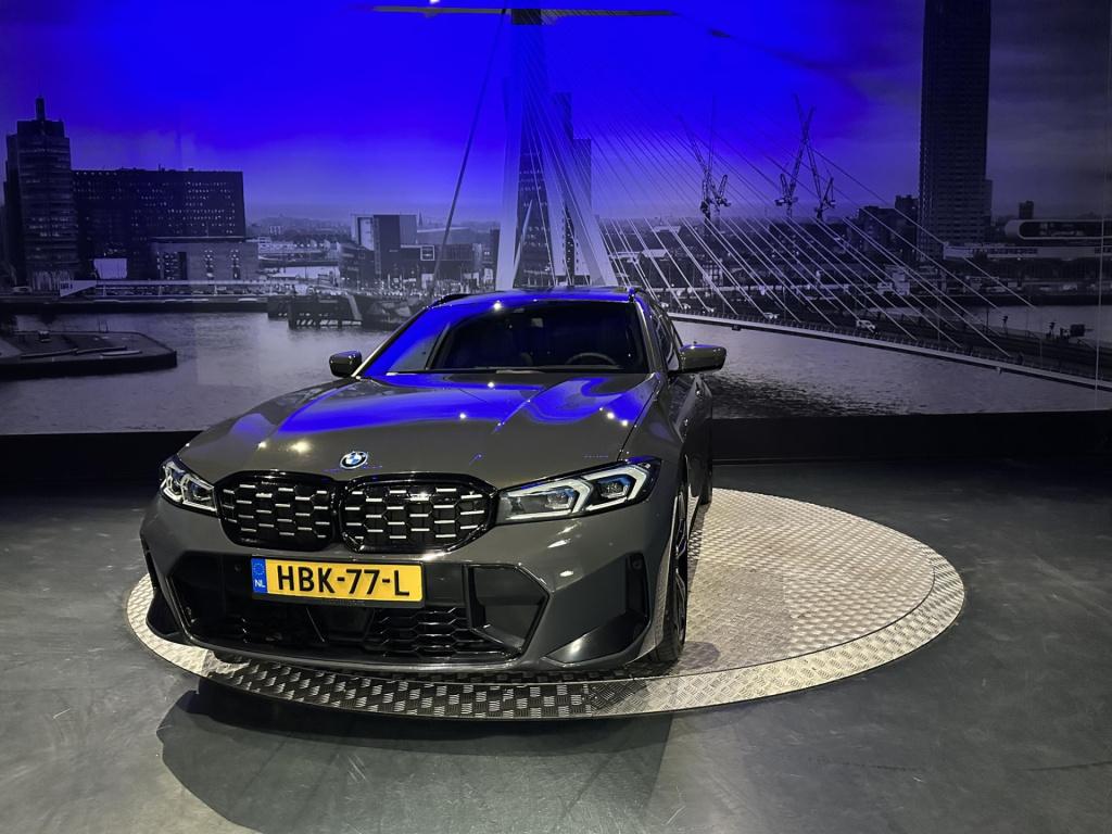 BMW 3-serie touring 330e *dravitgrau*pano*hud*trekhaak*