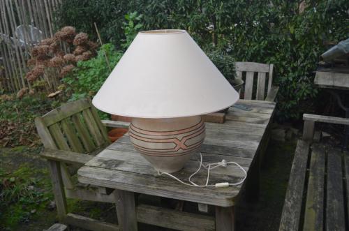 Fraaie en grote schemerlamp