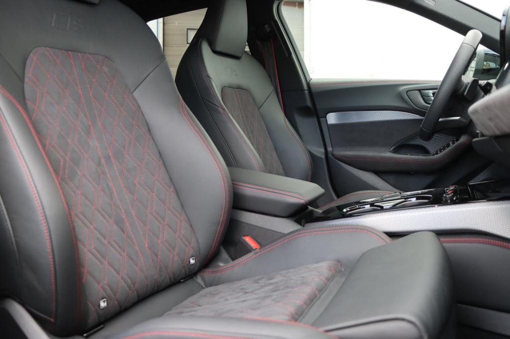 Audi A5 avant 2.0 e-hybrid quattro s edition competition black style 367pk 