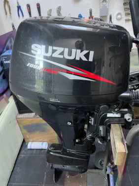 Suzuki 15 pk