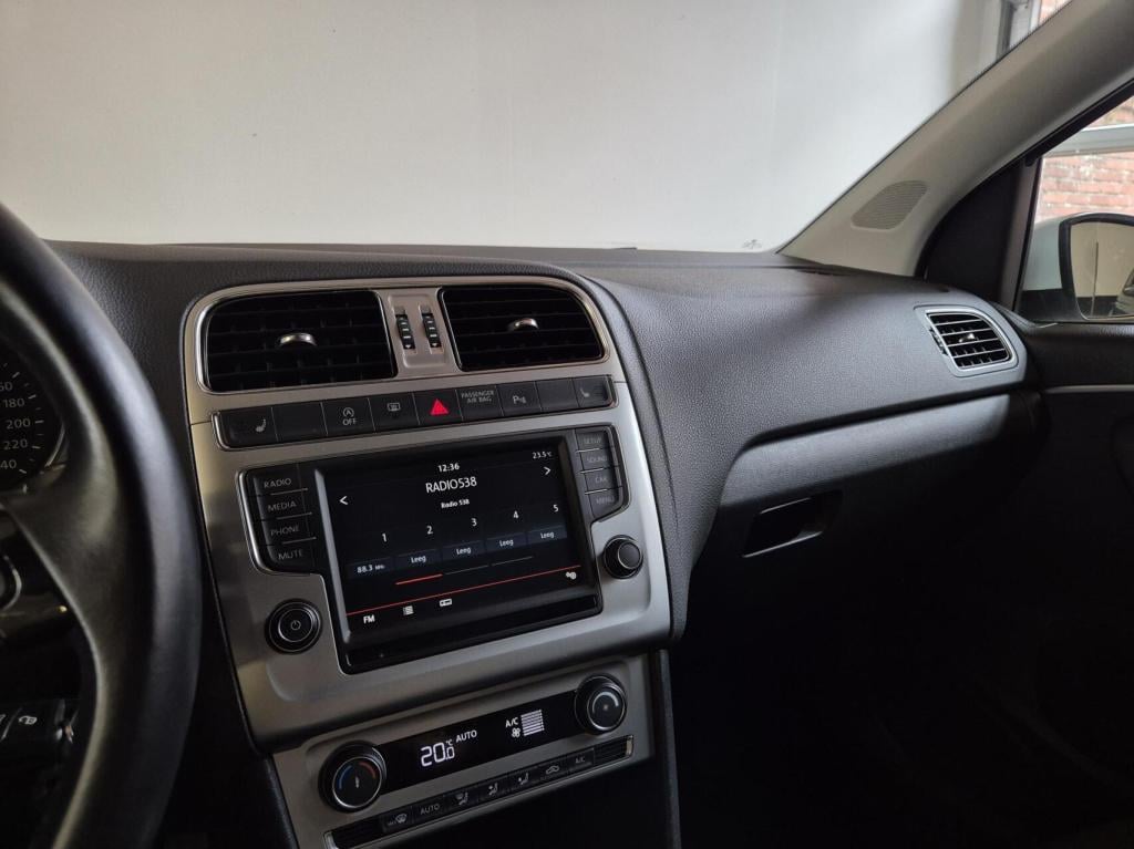 Volkswagen Polo 1.2 tsi highline / automaat
