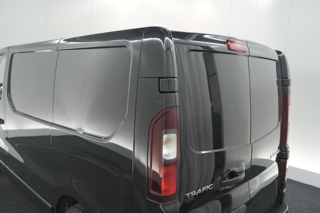 Renault Trafic 2.0 dci 120 t27 l1h1 work edition | trekhaak | apple carplay