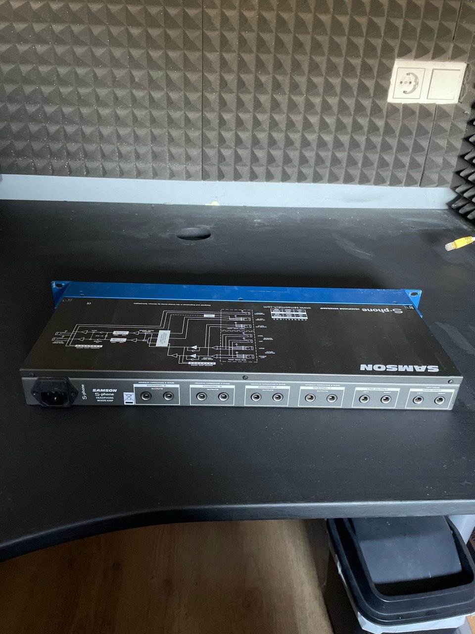 Koptelefoon  Mixer Amp