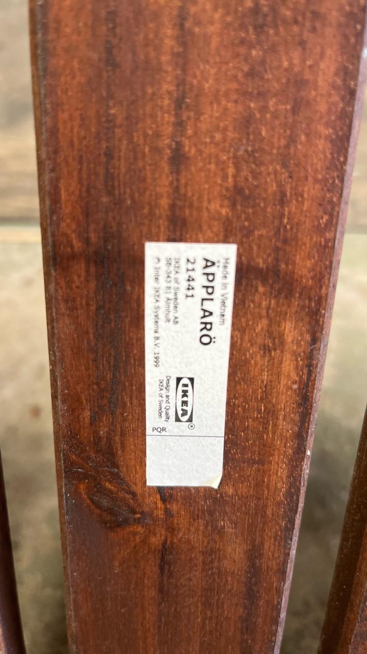 Twee IKEA Applaro ligbedden