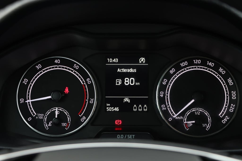 Skoda Kamiq 1.0 tsi ambition 110pk