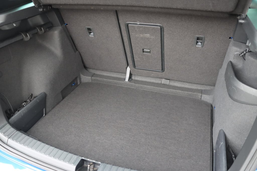 Skoda Karoq 1.5 tsi act sportline business dsg7 150pk
