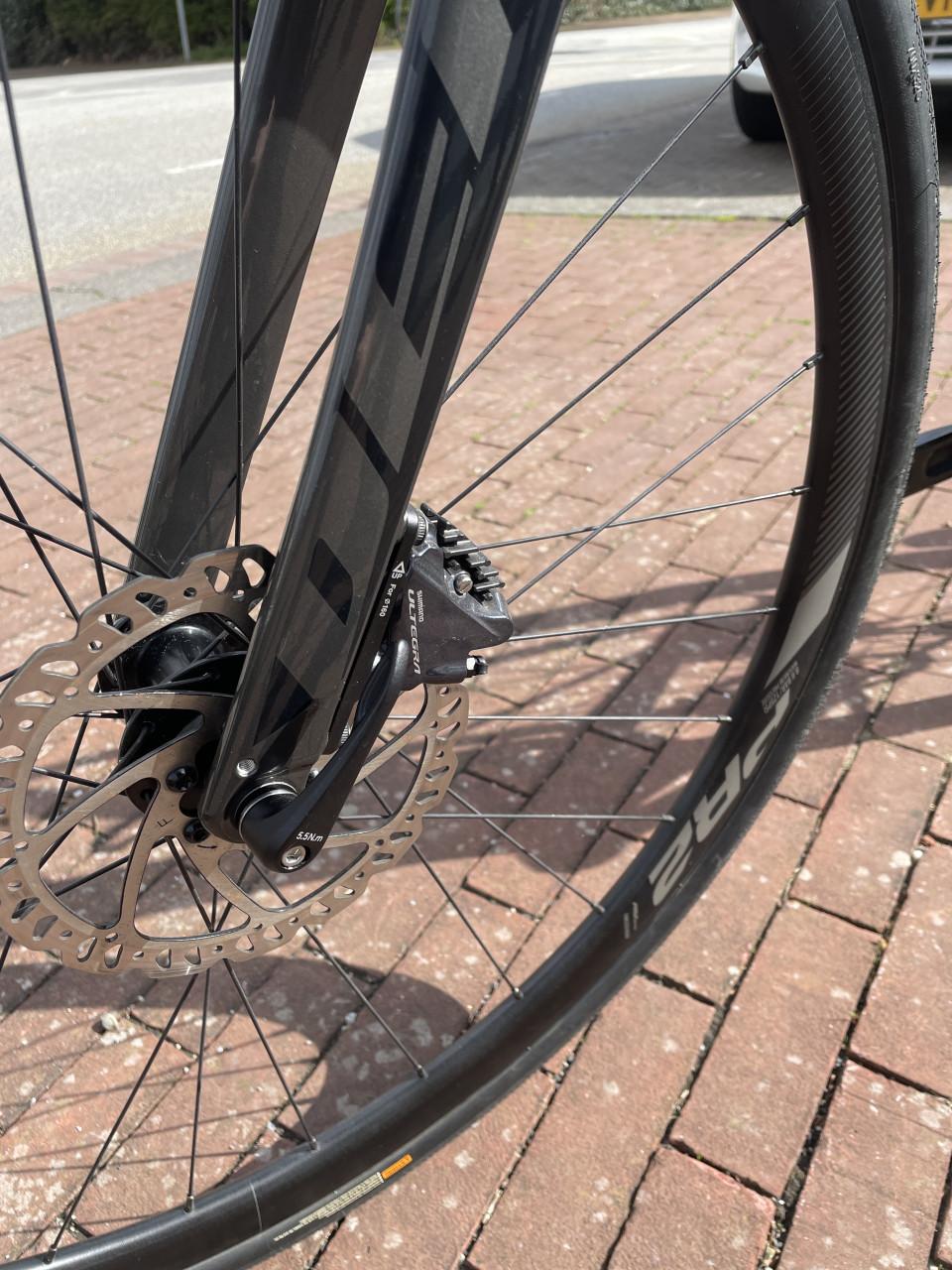 Giant Advance Carbon Racefiets zo goed als nieuw !!!