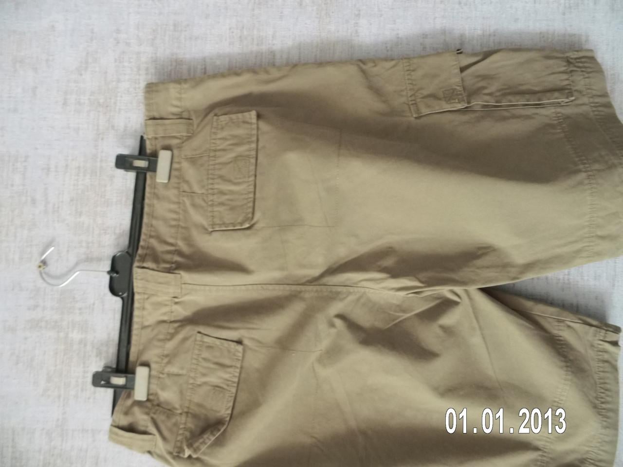 Korte broek maat XL.
