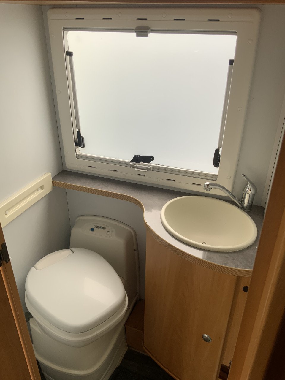 Camper Chausson Alkoof