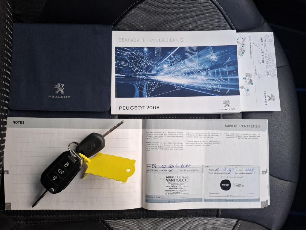 Peugeot 2008 suv 110 allure nav/cam/lmv