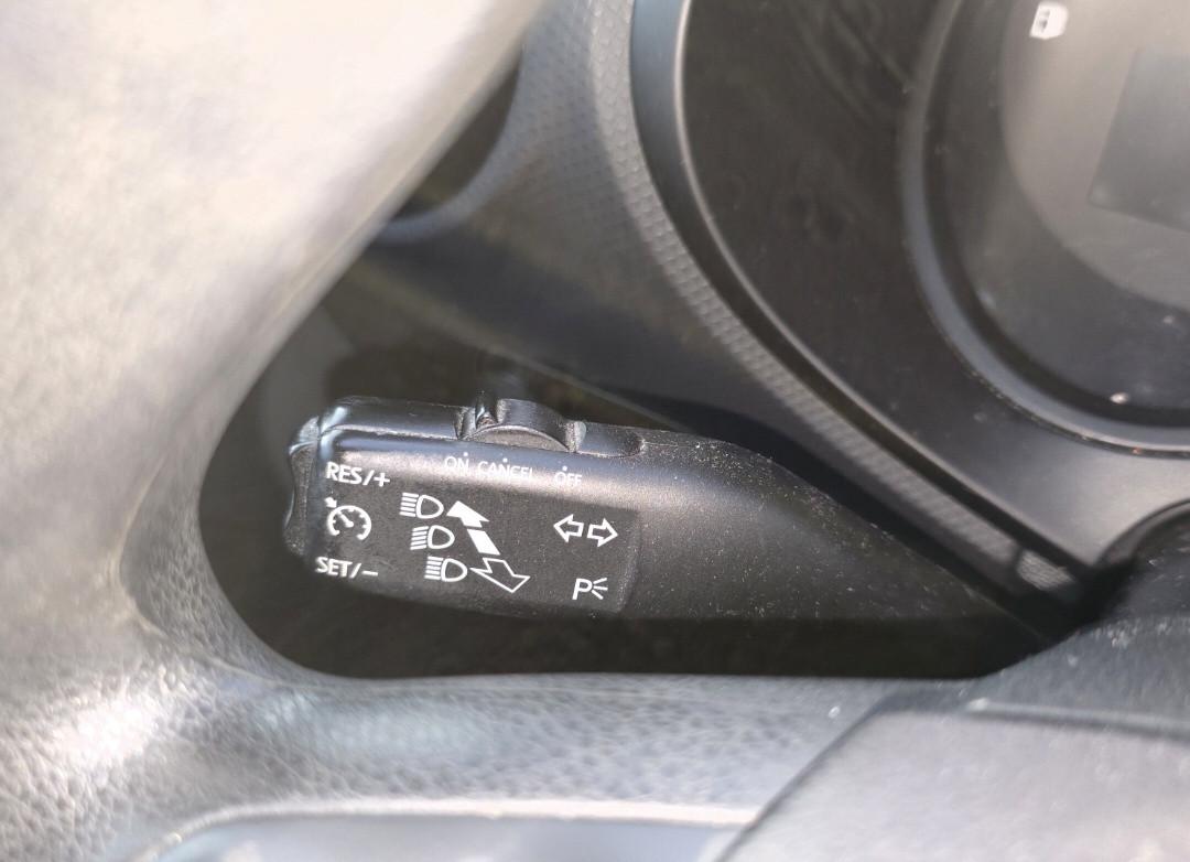 Mooie Seat Leon 1.6 benzine. Airco Cruise