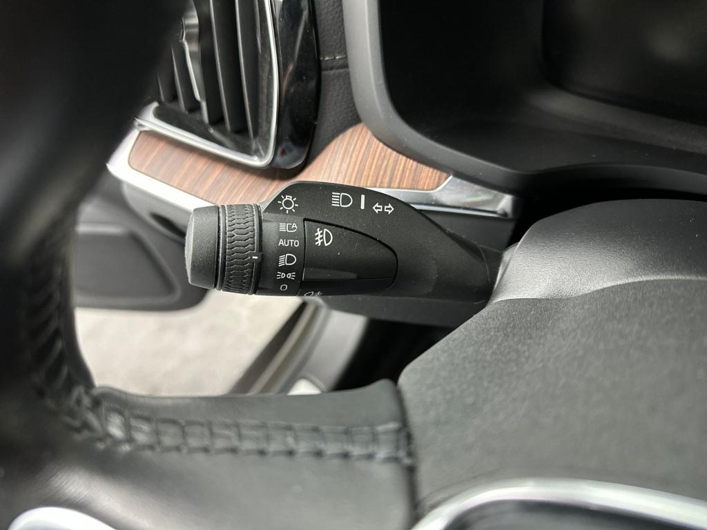 Volvo V60 t6 340pk recharge inscription| pano| 360camera| adap.cruise| tre