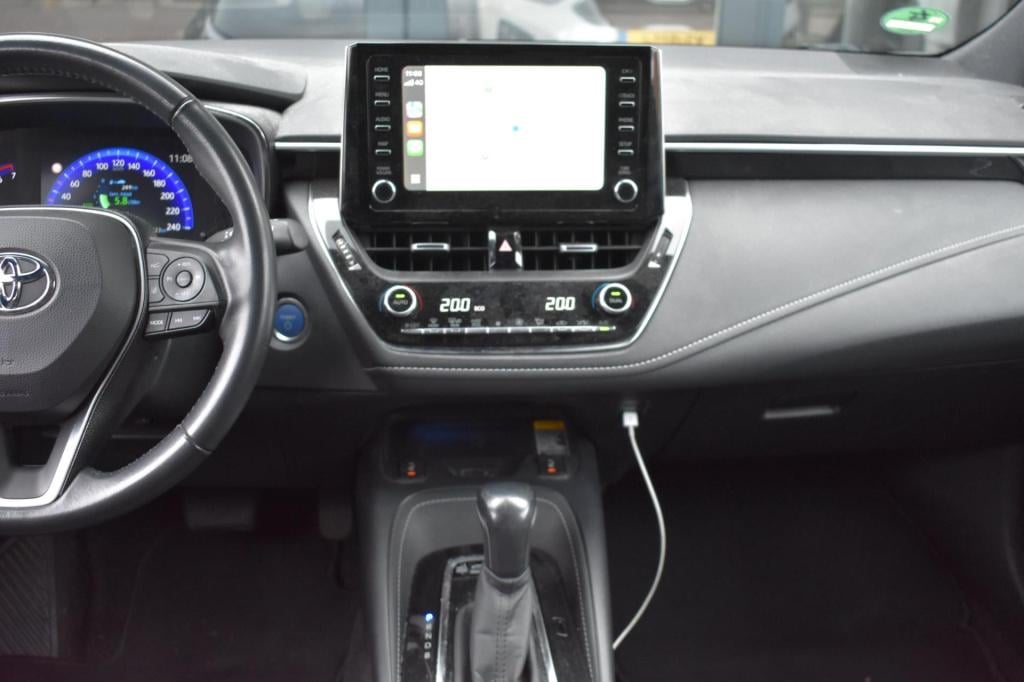 Toyota Corolla Touring Sports 1.8 hybrid dynamic | trekhaak | apple carplay