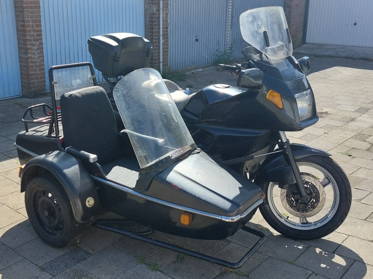 BMW K1100LT zijspan   1993 -  nieuwe banden – project!