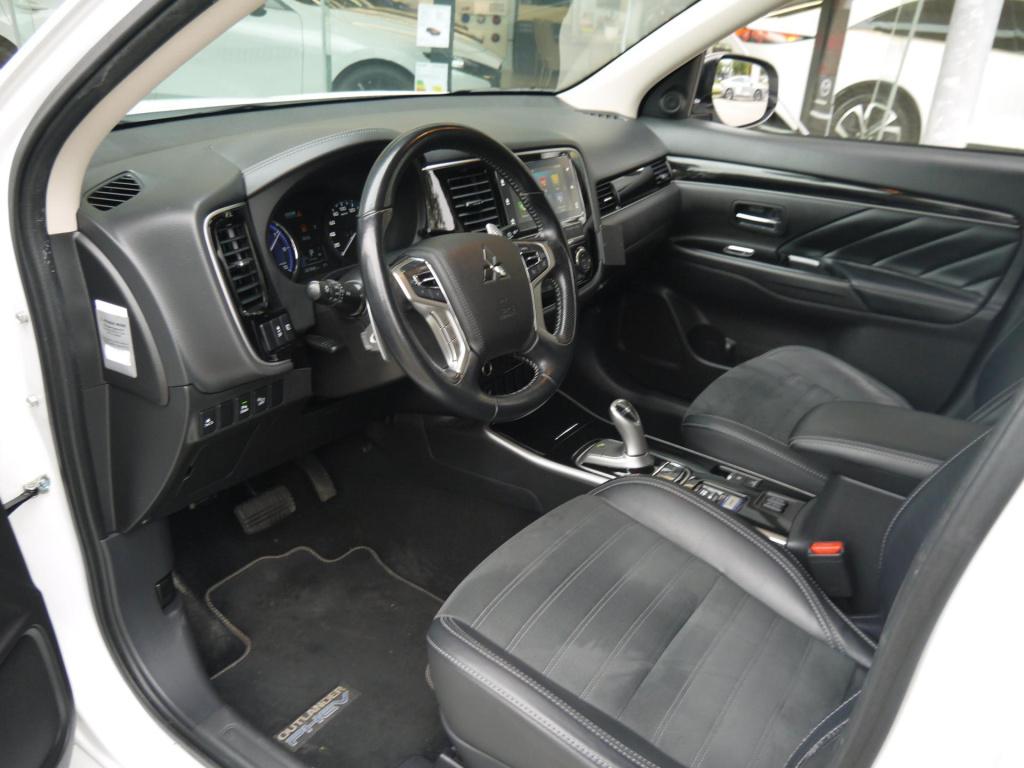 Mitsubishi Outlander 2.4 phev 224 pk intense|rijklaar