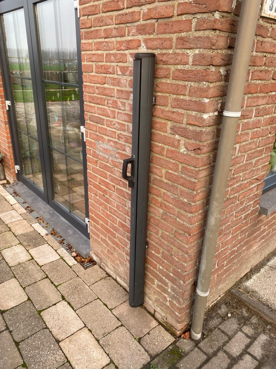 Zonnescherm windscherm