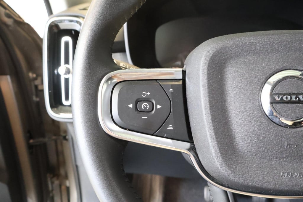 Volvo XC40 1.5 t5 recharge business pro nl auto, carplay, winterpack, keyle