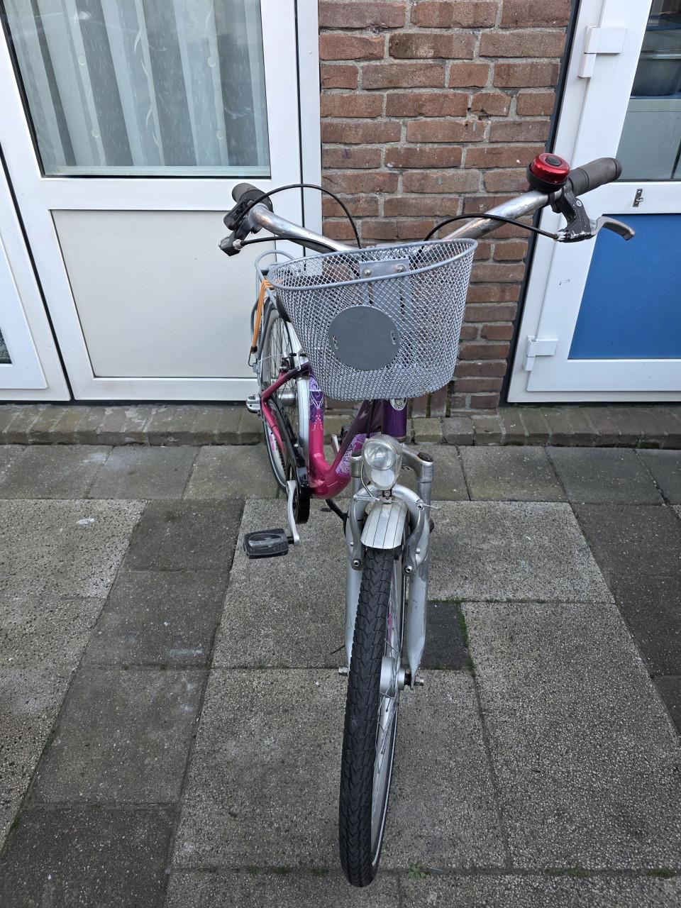 Meisjes fiets GAZELLE 24inch- 9 tot 13 jaar-3 versnellingen