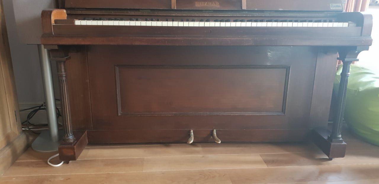Piano