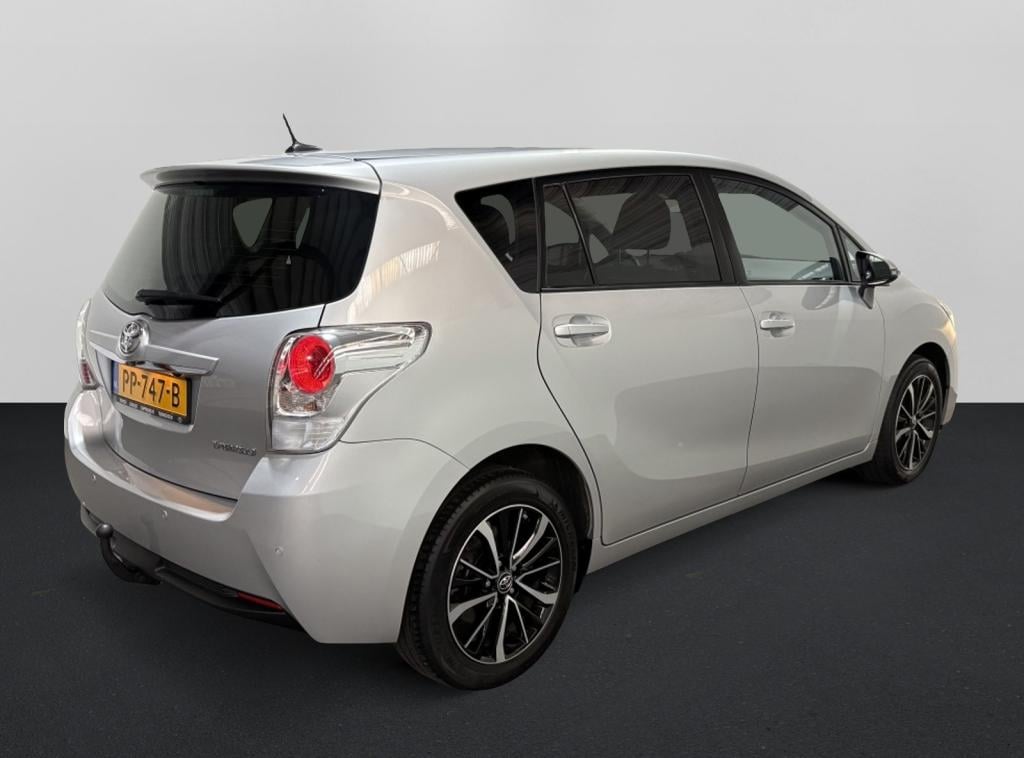 Toyota Corolla Verso 1.8 vvt-i skyview edition