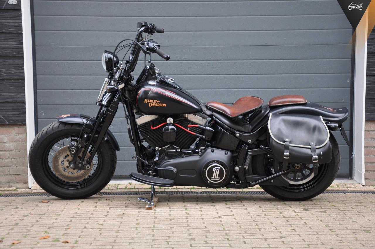 Harley-Davidson FLSTSB Croos Bones / Springer