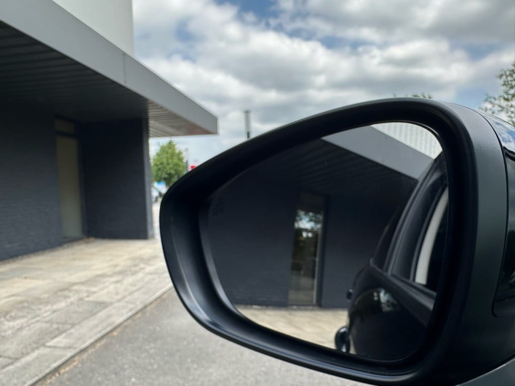 Citroen C3 Aircross 1.2 pt s&s shine // automaat // nieuwstaat //
