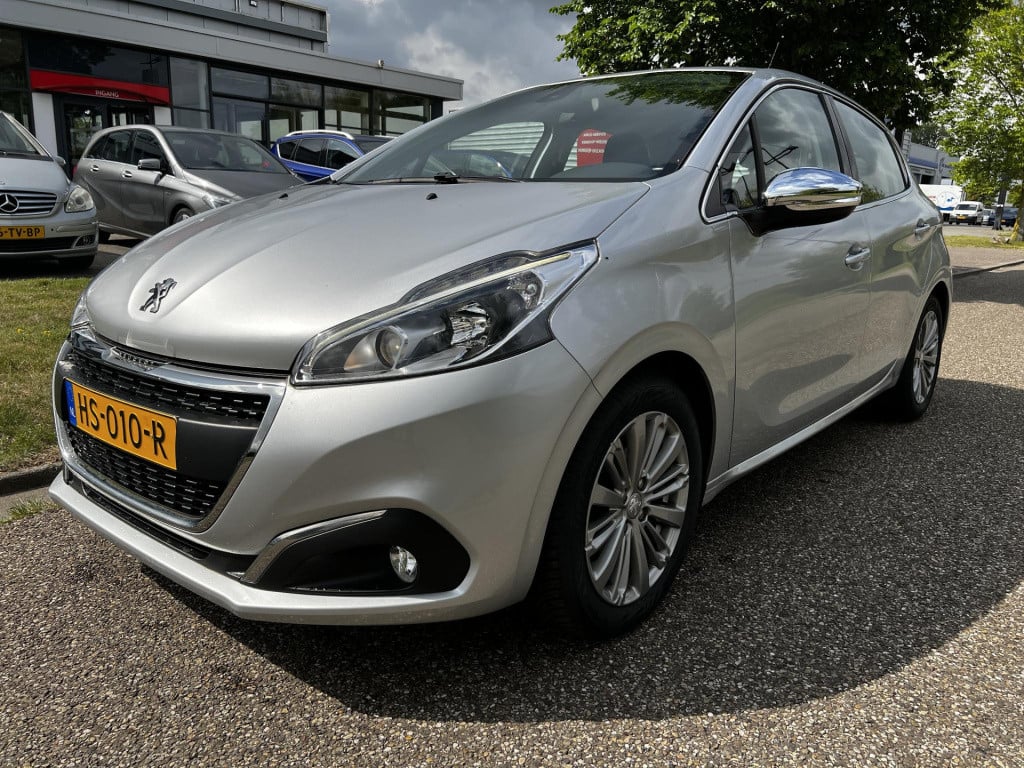 Peugeot 208 1.2 puretech allure