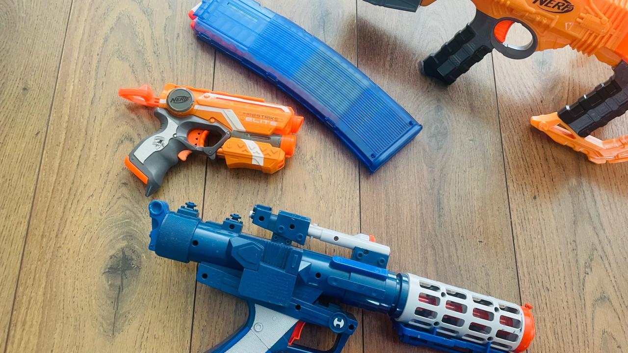 NERF speelgoed pistolen alles in een koop