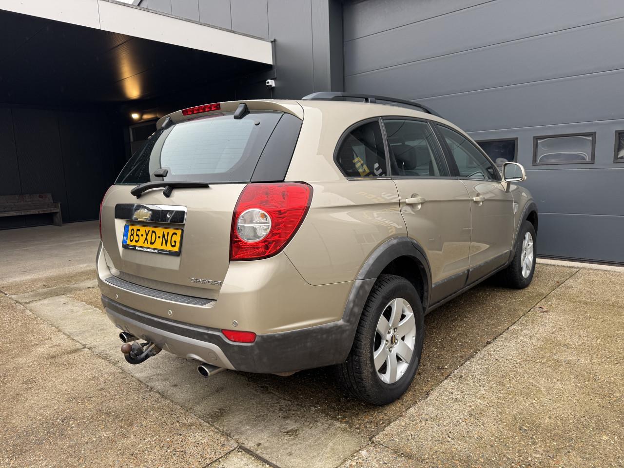 Chevrolet Captiva 2.4 2WD 2007 Beige 7 Pers. Airco Apk Nap