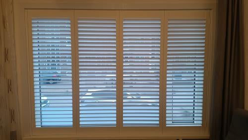 Houte shutters binnen