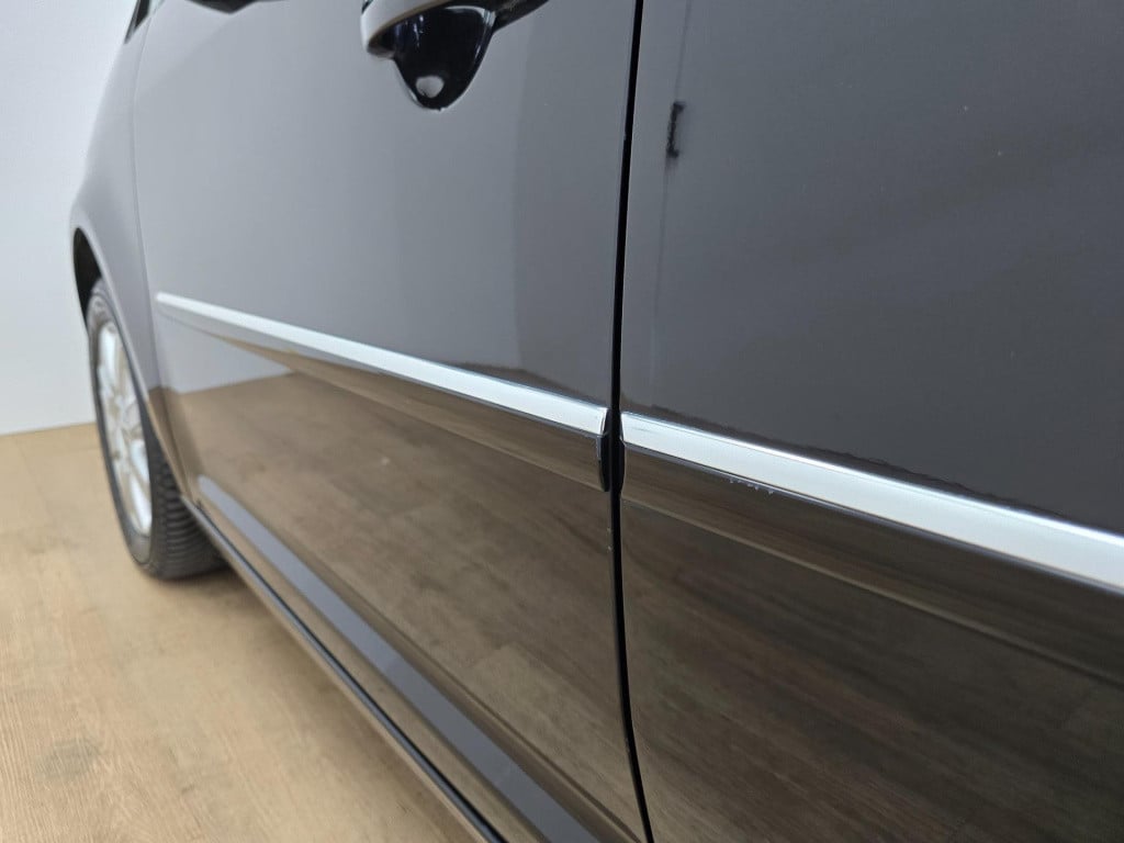 Volkswagen Touran occasion 1.4 tsi highline automaat en 7 zits(!) | tweedeh
