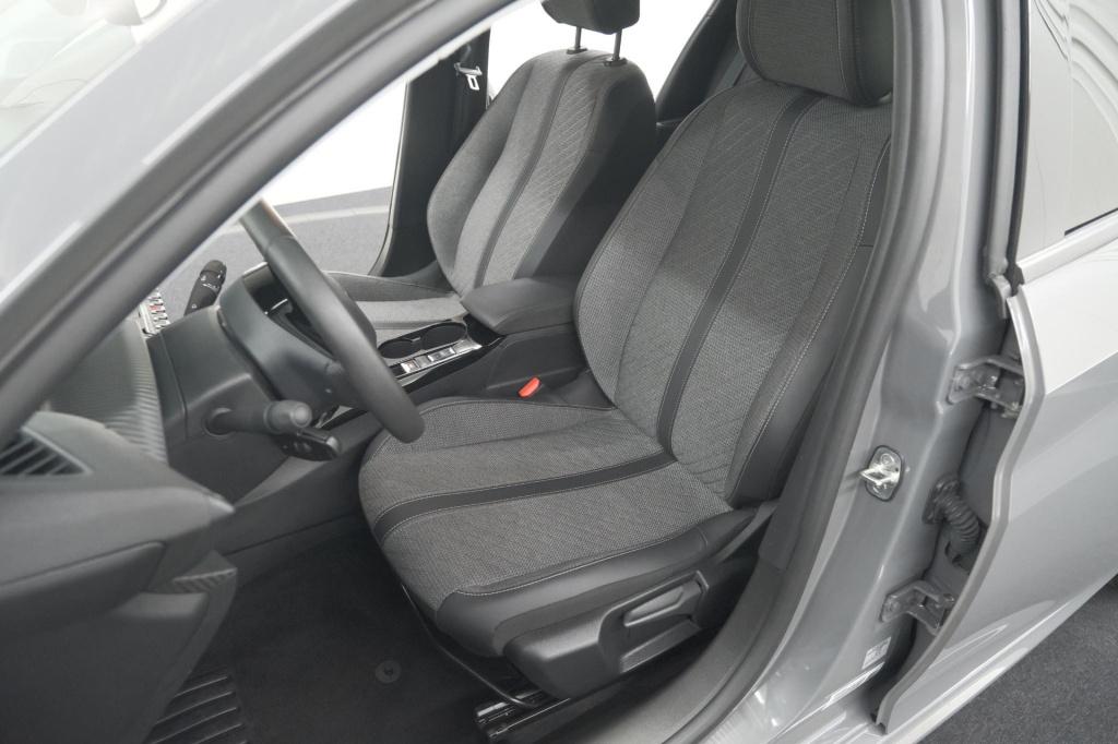Peugeot 208 puretech 100 allure | apple carplay | parkeersensoren | climate