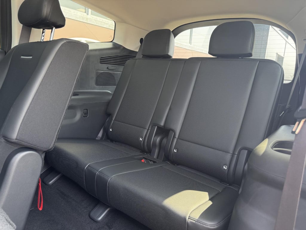 Hyundai Ioniq 9 connect+ awd 7p. 110.3 kwh nu in de showroom!