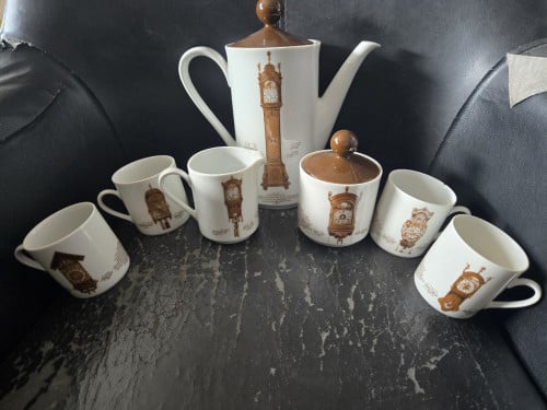 Vintage koffieservies Mitterteich – klokdesign