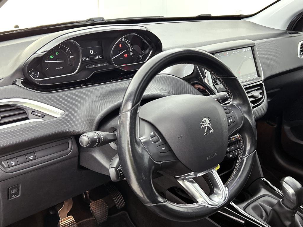 Peugeot 2008 110 pk allure | rijklaar | panoramadak | trekhaak | camera |