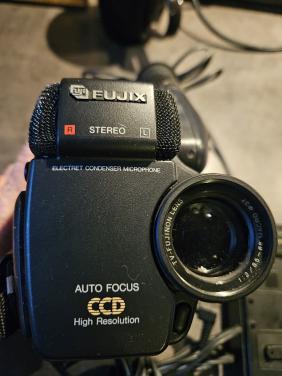 Vintage Fujix-8 M890 Videocamera HI8- 8mm incl accessoires