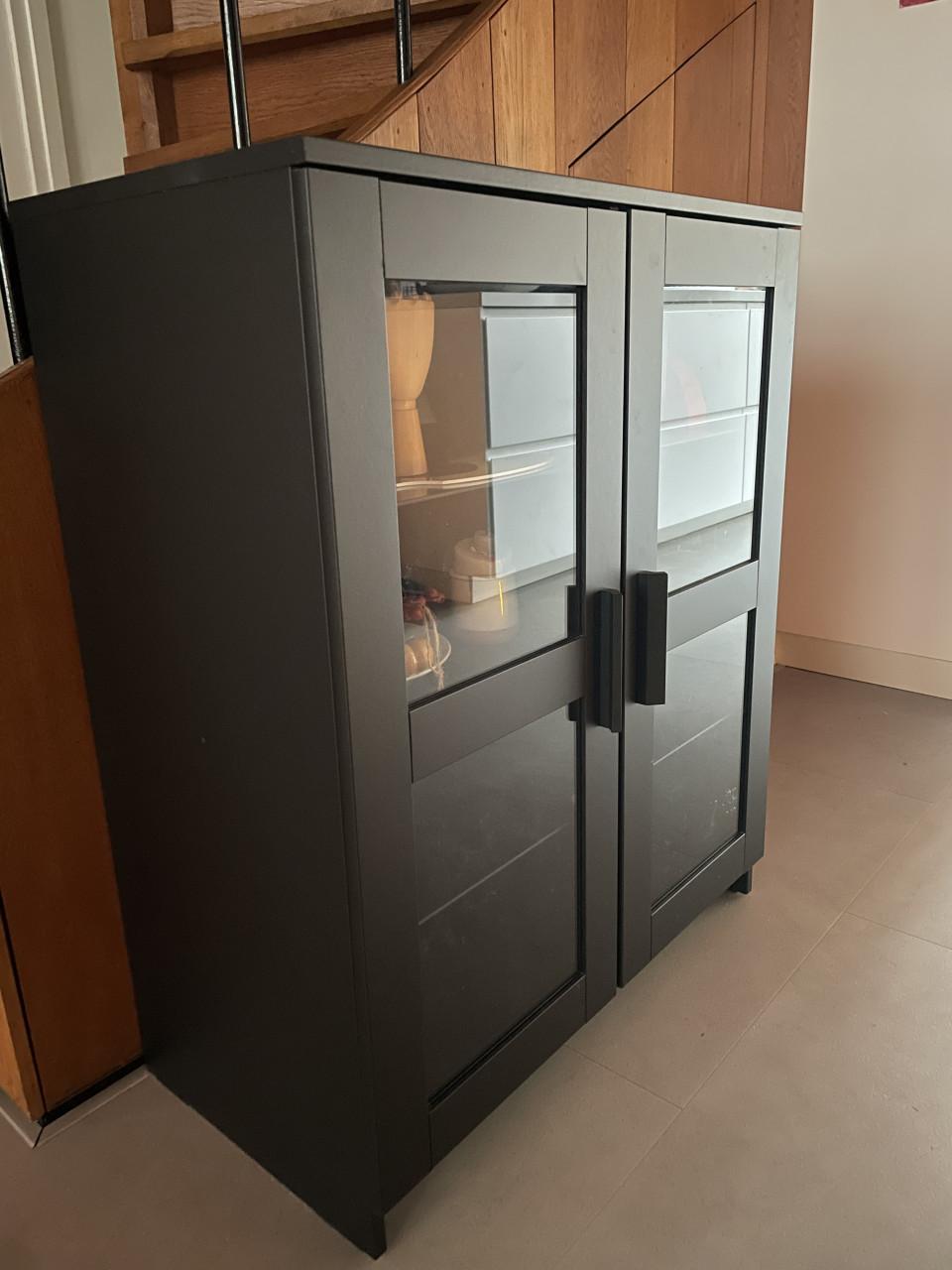 Te koop: IKEA kast met deuren