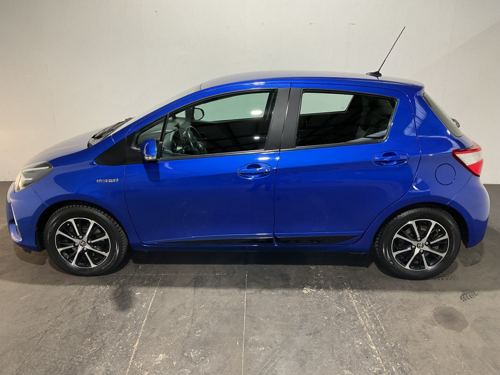 Toyota Yaris 1.5 hyb. aspiration | navi | keyless | camera |