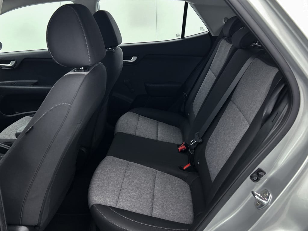 Kia Stonic 1.0 t-gdi dynamicline | navigatie | parkeercamera | roofrails | 