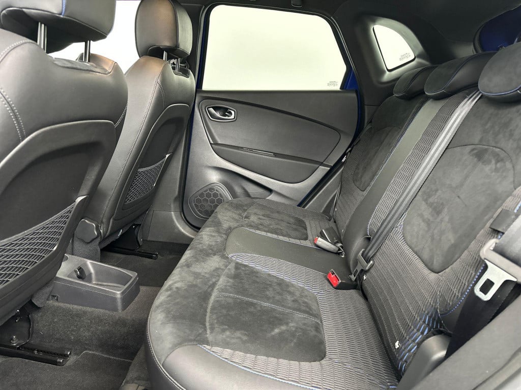 Renault Captur 0.9 tce version s | navigatie | parkeersensoren voor/achter 