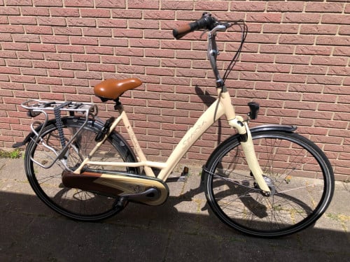 Nette damesfiets.