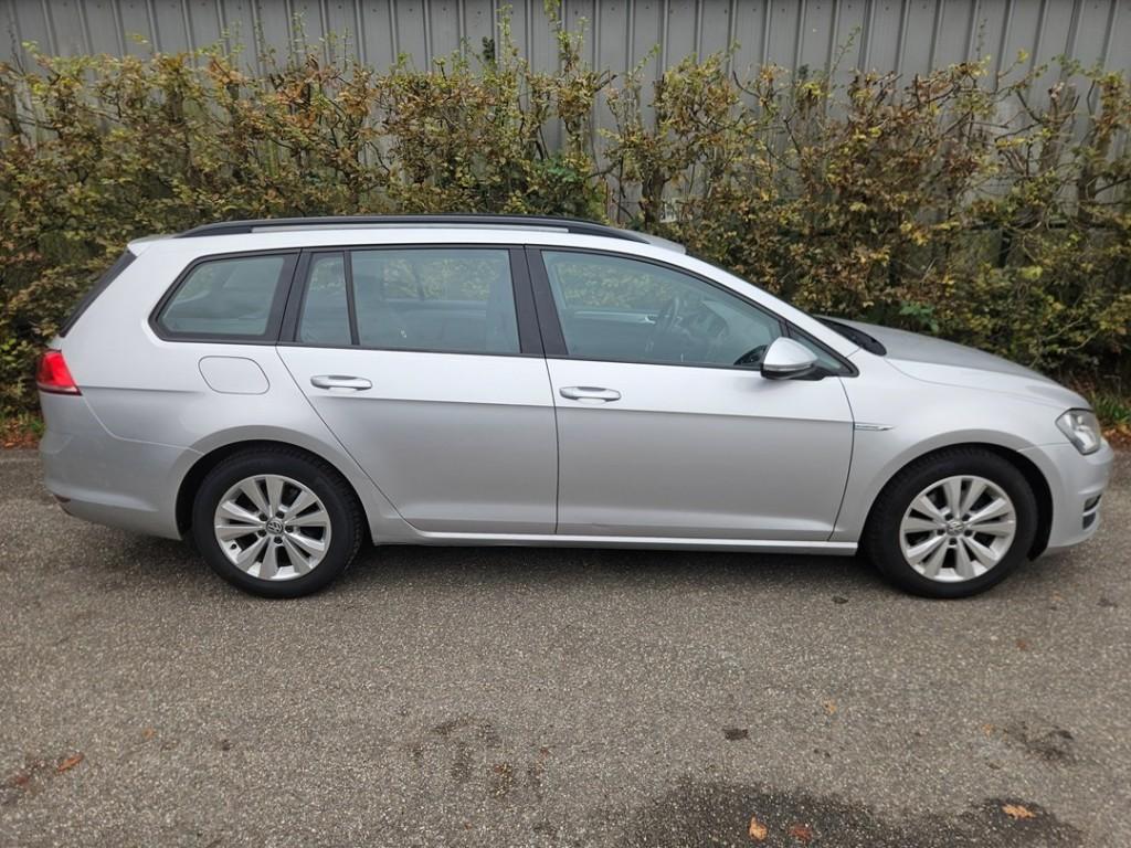 Volkswagen Golf 1.0 tsi 12v bluemotion technology