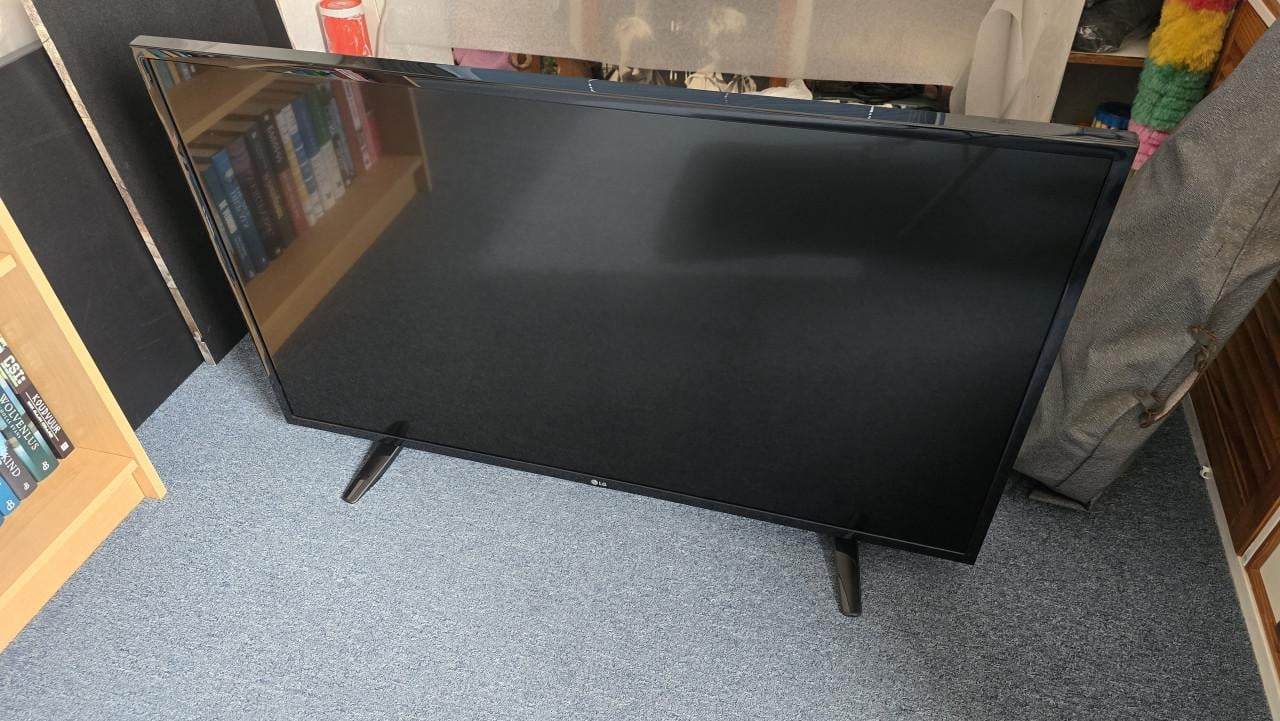 LG tv 43 inch