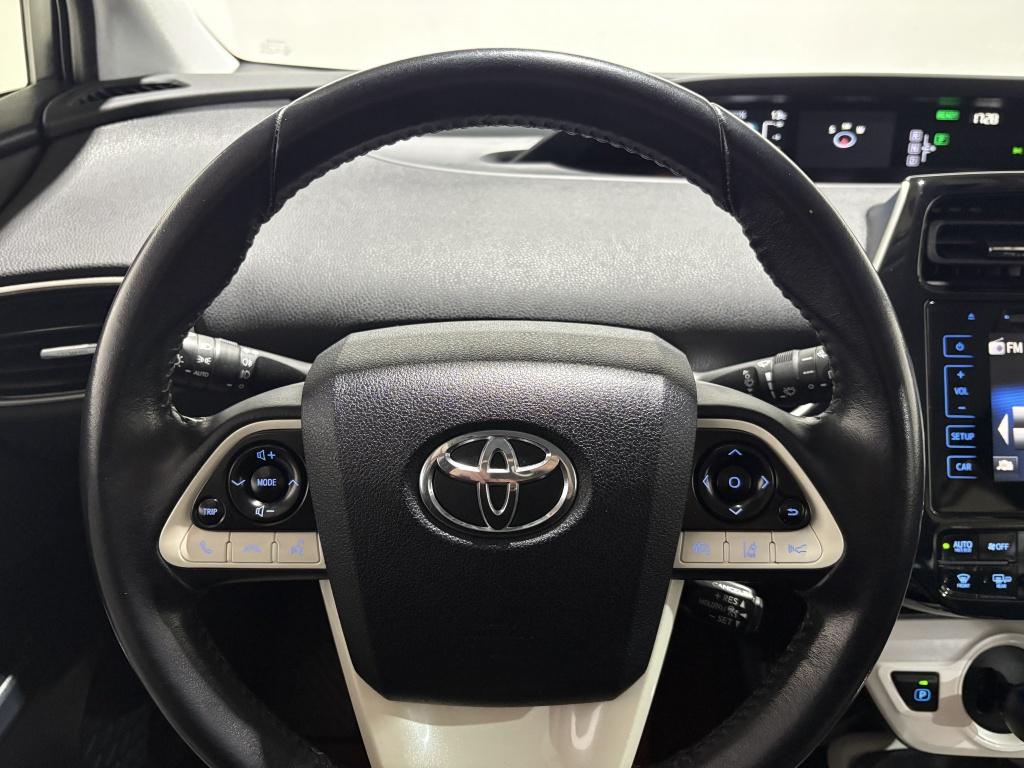 Toyota Prius 1.8 first edition | camera | bsm | pdc |